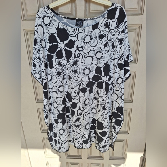 VTG Thanx Collection CoverUp SzL Wht/Blk Dolman Sleeve No Belt - Picture 3 of 9